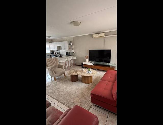 3 BEDROOM TOWNHOUSE FOR SALE IN VANDERBIJLPARK SE 3